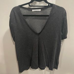 PROJECT SOCIAL T Women’s V Neck Shirt with slit sleeves. NWT. SIZE M